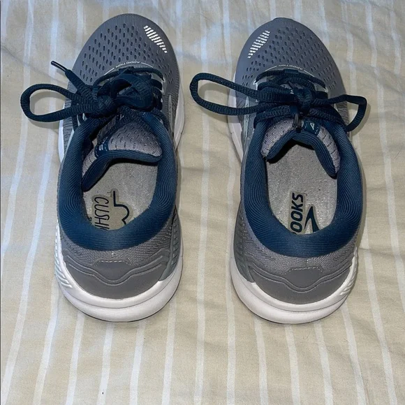 Brooks Charcoal and Navy Running Shoes - Picture 4 of 7